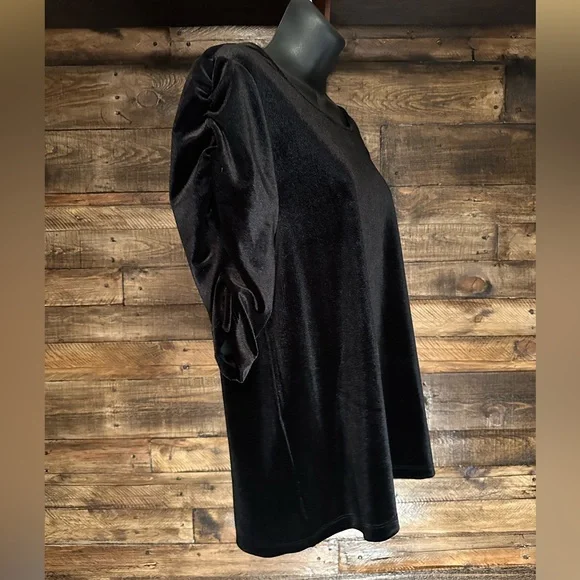 Anthropologie Black Stretch Velvet Top - Picture 4 of 7